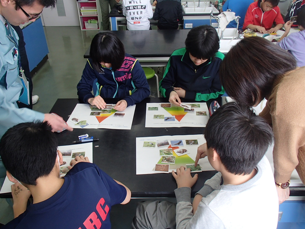 川の生き物や環境について理科の授業を行いました～豊頃町立豊頃小学校 4年・6年～｜（株）北開水工コンサルタント