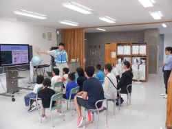 谷野 龍雅　仕事の様子